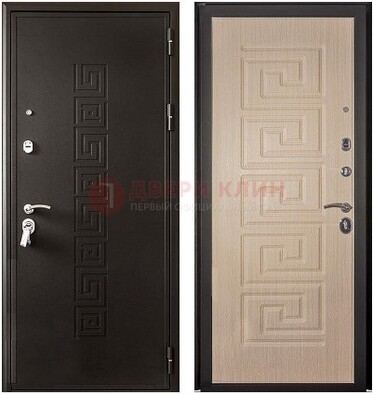 Коричневая стальная дверь с порошковым напылением с дизайном ДП-37 в Видном