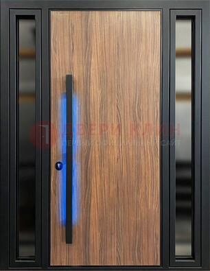Коричневая металлическая дверь со стеклом ДС-69 в Видном