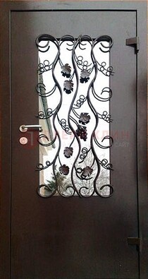 Металлическая дверь со стеклом и ковкой ДСК-43 в офис в Видном