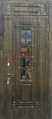 Зеленая входная дверь со стеклом и ковкой ДСК-67 в Видном