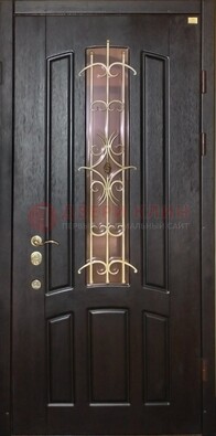 Металлическая дверь со стеклом и ковкой ДСК-79 для загородного дома в Видном