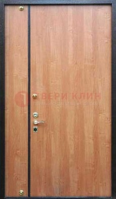 Светлая тамбурная дверь ДТМ-29 в Видном